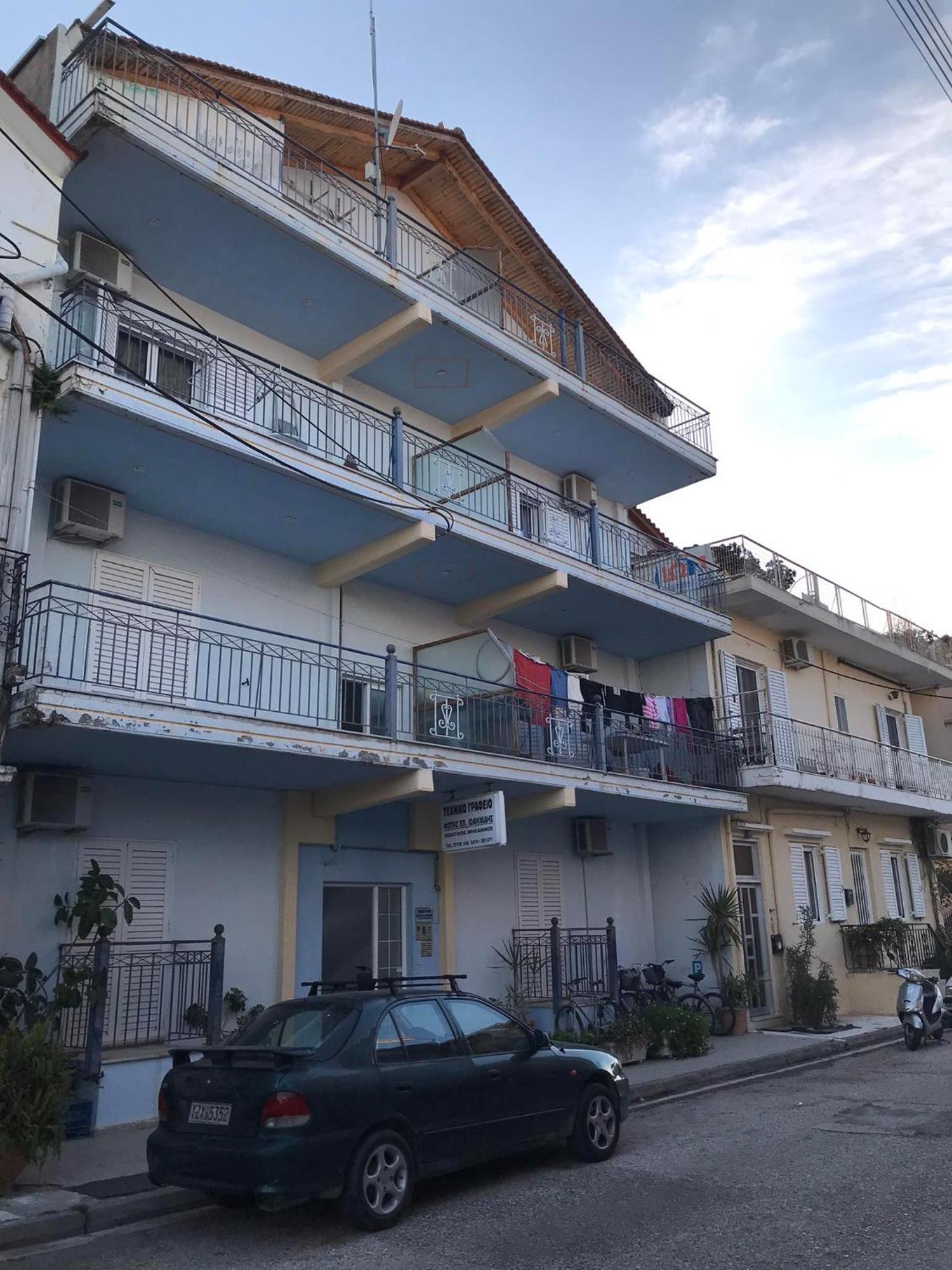 Ion Apartments Messolonghi Double Room Sea View Loft Missolonghi Екстер'єр фото